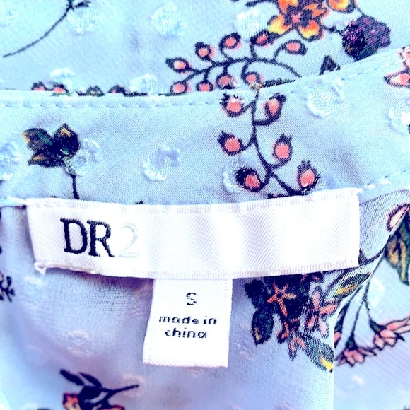 DR2 by Daniel Rainn Flutter Cap Sleeve Floral Top - Picture 11 of 12